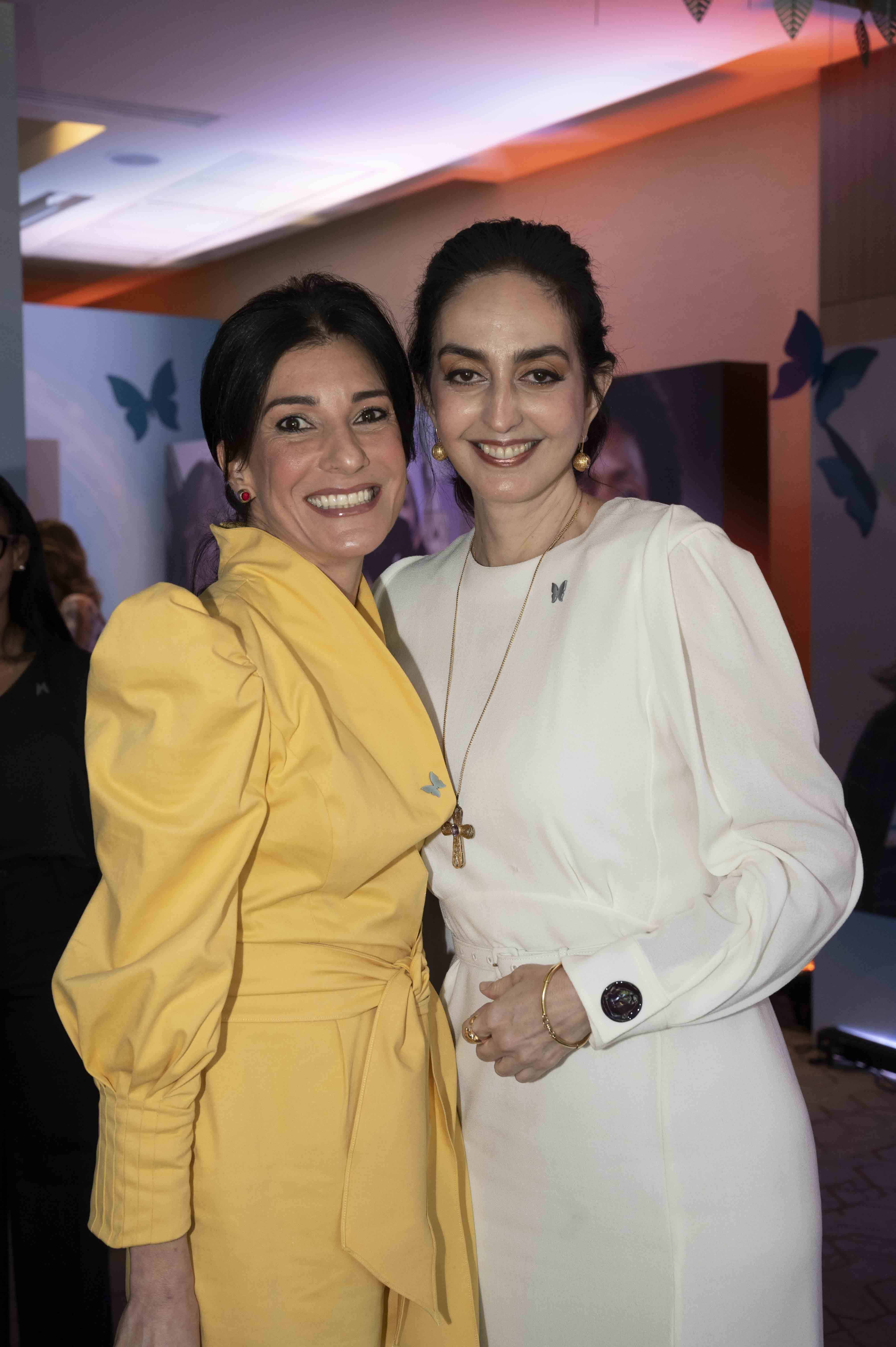 Mary France Lulo y Rita Abinader. 