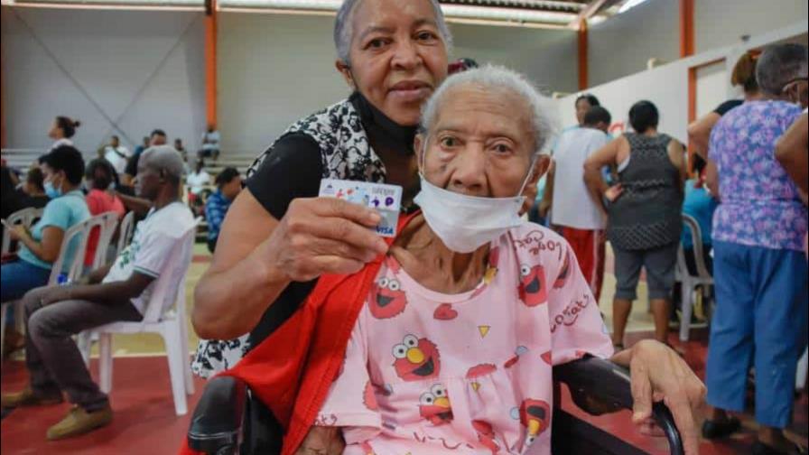 Supérate dice ha entregado 79,766 nuevos plásticos luego de estafas por clonación Supérate dice ha entregado 79,766 nuevos plásticos luego de estafas por clonación