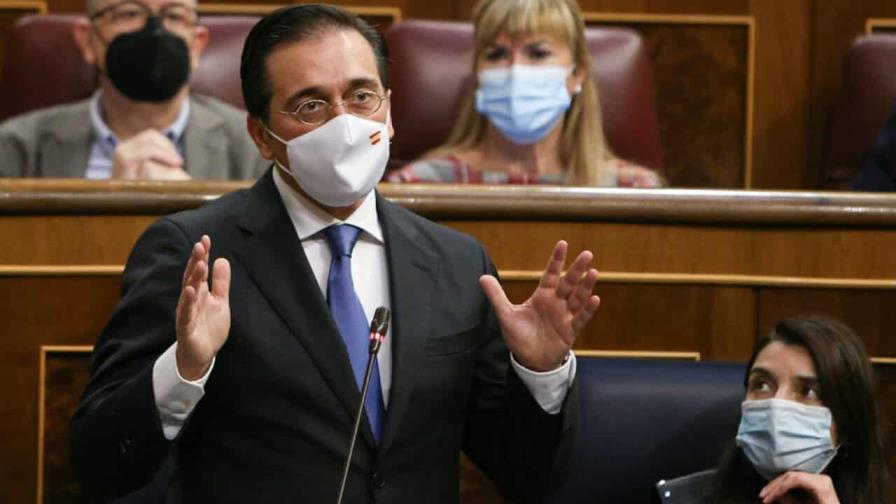 España da siete días a los 25 diplomáticos rusos para abandonar el país España da siete días a los 25 diplomáticos rusos para abandonar el país