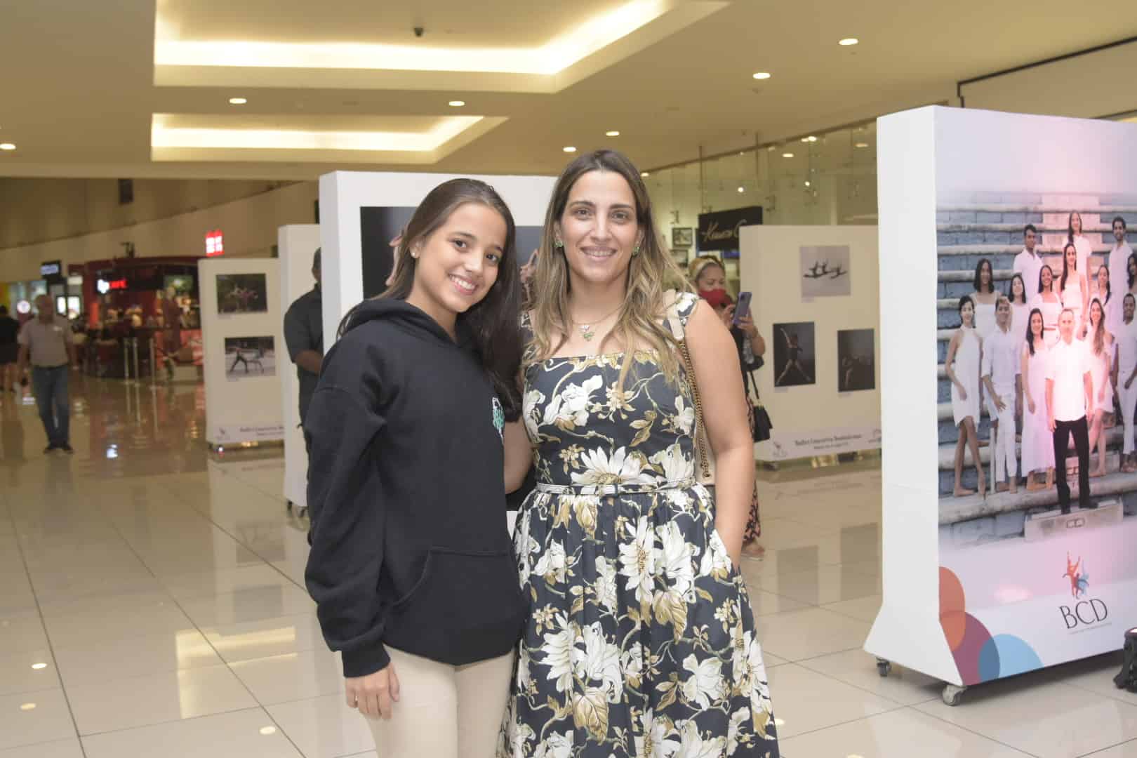 Valeriana Guzmán y Judith Santos.