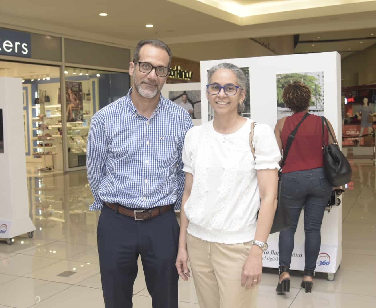 Antonio Gómez y Lourdes Alma.