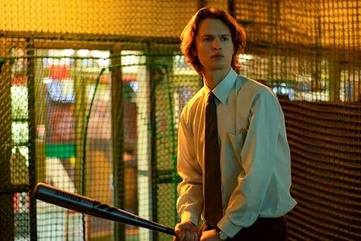 Ansel Elgort se enfrenta a la mafia japonesa en “Tokyo Vice”