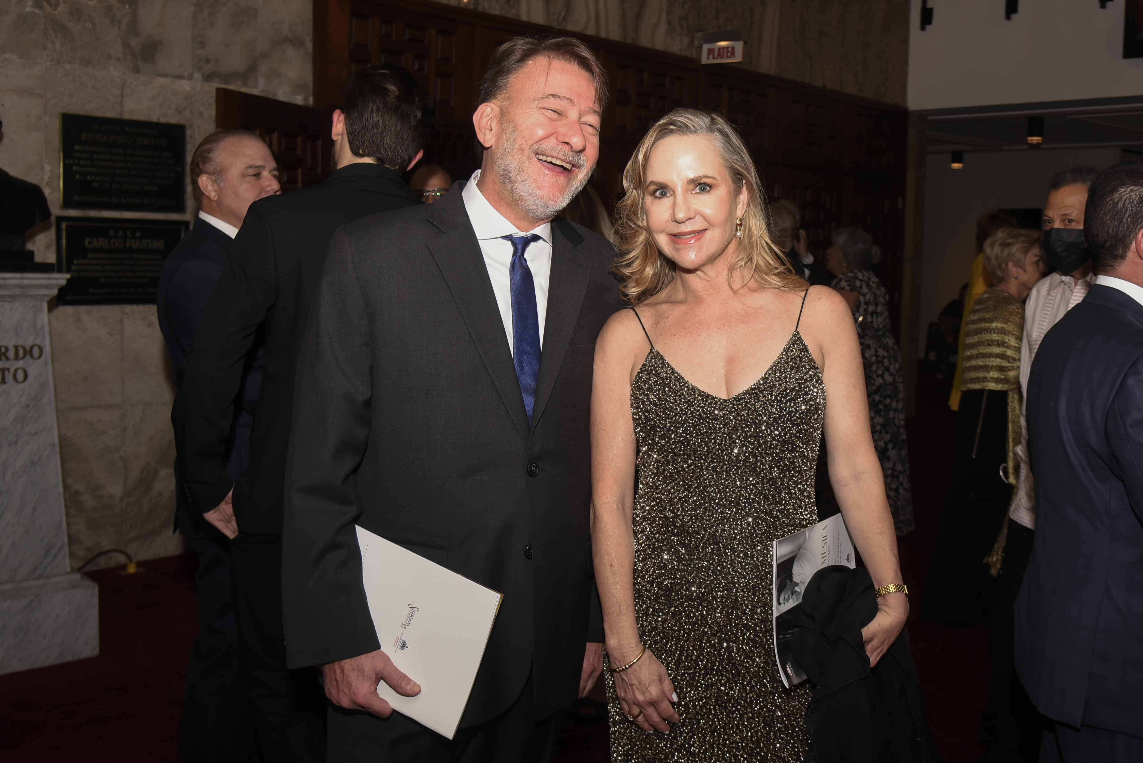 José Antonio Rodríguez  y Mili García Calderón.