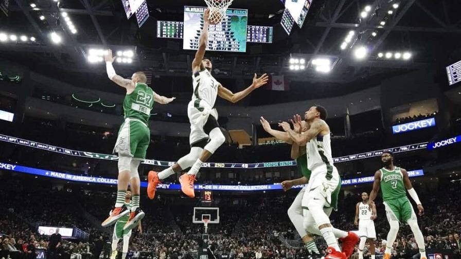 Giannis y Holiday comandan triunfo de Bucks sobre los Celtics que descansaron a Horford Giannis y Holiday comandan triunfo de Bucks sobre los Celtics que descansaron a Horford