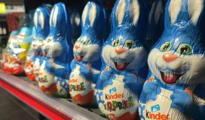 Retiro de ciertos chocolates Kinder por salmonela se extiende a EEUU y Argentina