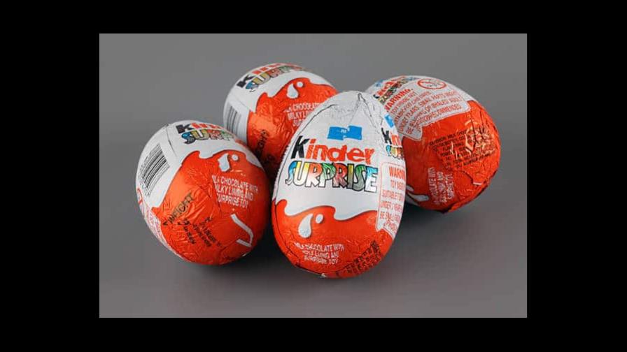 Retiro de ciertos chocolates Kinder por salmonela se extiende a EEUU y Argentina