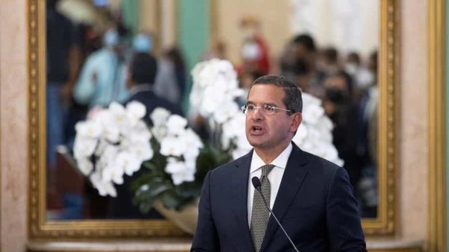 Gobernador de Puerto Rico promete “modernizar” el obsoleto sistema eléctrico