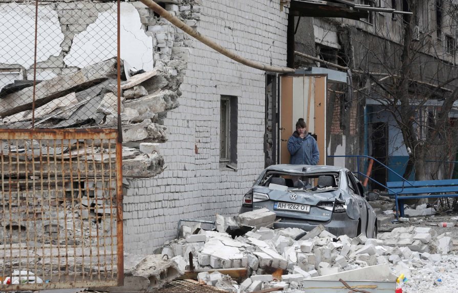 Al menos 26 cuerpos recuperados entre los escombros en la ciudad ucraniana de Borodyanka