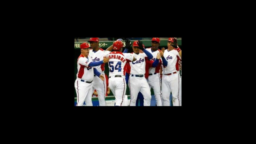 La Confederación Mundial de Béisbol y Softbol (WBSC) desestimó la propuesta de los peloteros cubanos