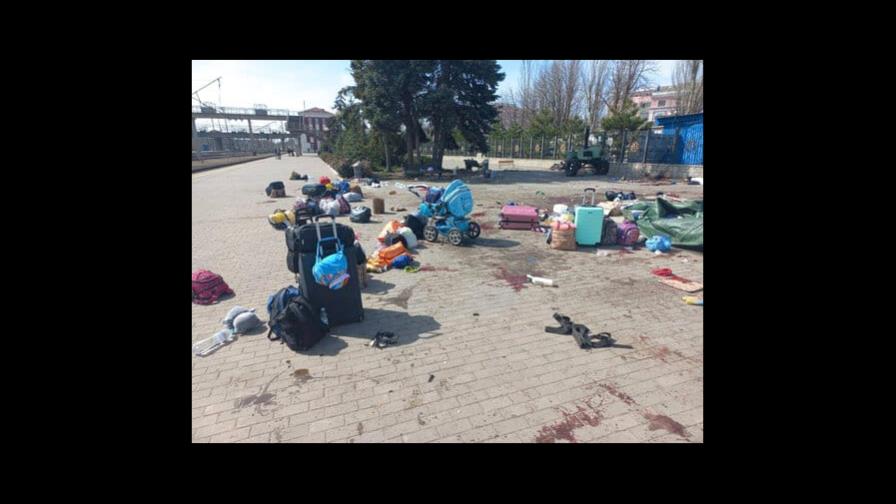 Misil ruso mató más de 52 civiles en estación de tren en Ucrania