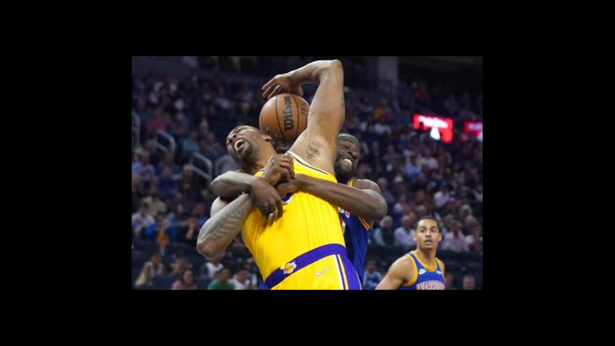 Klay Thompson anota 33 y Warriors superan a Lakers 128-112