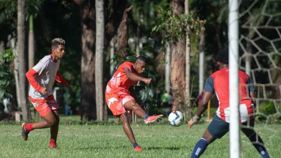 Delfines del Este contra Moca FC en la cuarta jornada del fútbol dominicano