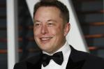 Musk sugiere que Tesla se dedicará a extraer litio si no baja su costo