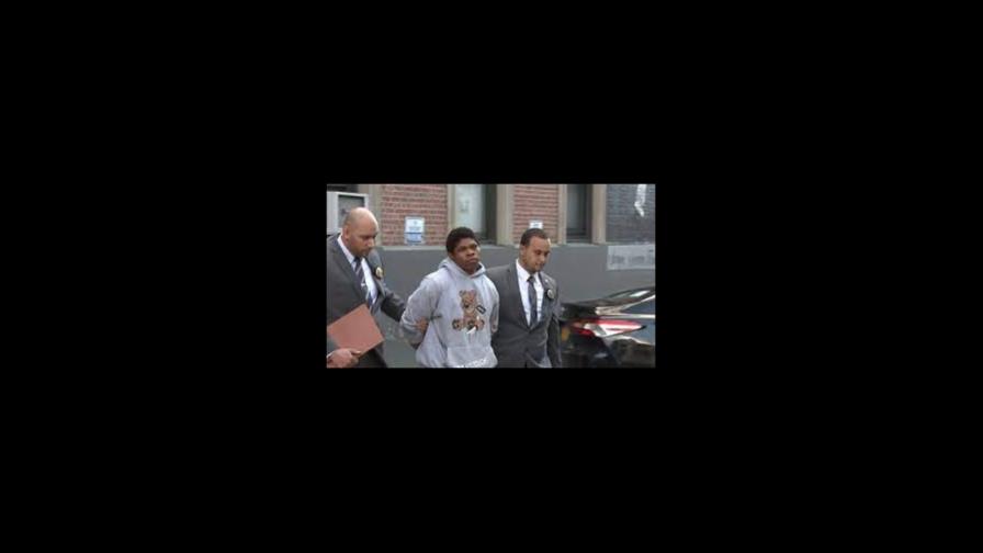 NYPD detiene a hermanos acusados de matar a dominicana en una bodega en El Bronx NYPD detiene a hermanos acusados de matar a dominicana en una bodega en El Bronx