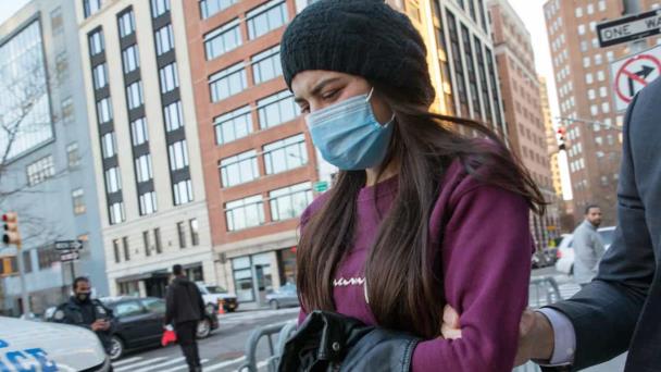 Mujer que acusó de robo a niño negro en EEUU se declara culpable y sale libre