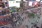 Explosión de alcantarillas causa pánico en Times Square, Nueva York