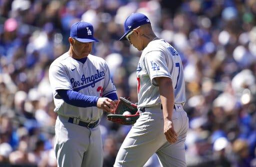 Rockies vencen a Dodgers en triunfo mil de mánager Black