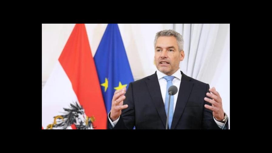 El jefe del Gobierno austríaco: El dialogo con Putin ha sido directo y duro