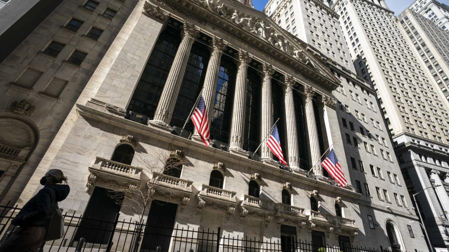 Wall Street termina ligeramente a la baja tras datos de inflación en EEUU