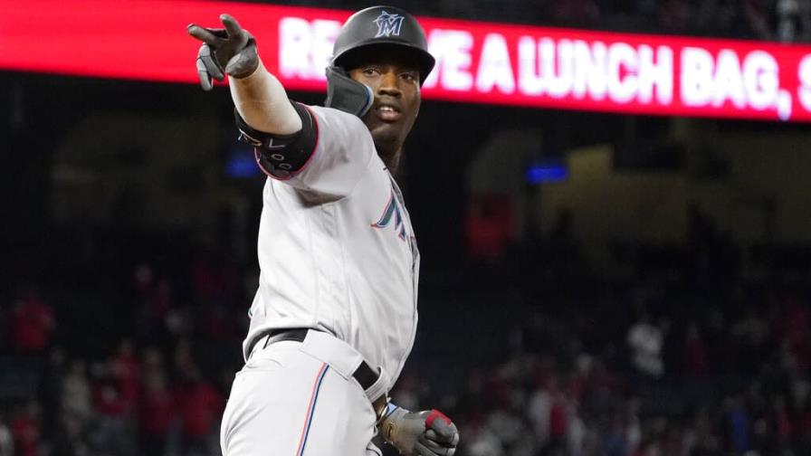 Jesús Sánchez jonroneó y remolcó dos en el revés de los Marlins