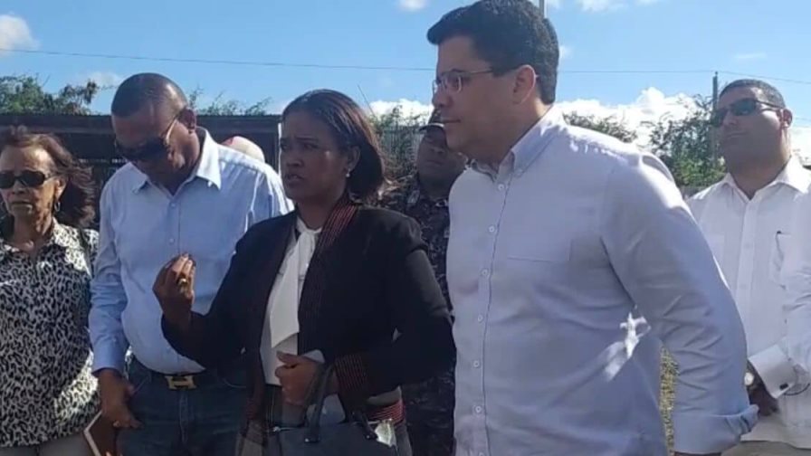 Ministro de Turismo visita El Seibo y anuncia terminación plaza de toros