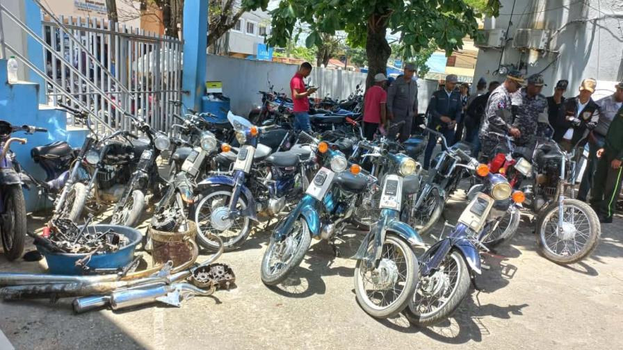 Recuperan 42 motocicletas robadas en Higüey y desmantelan bandas que las robaron