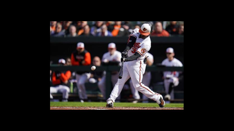 Orioles superan a Cerveceros en 1er partido en Camden Yards Orioles superan a Cerveceros en 1er partido en Camden Yards