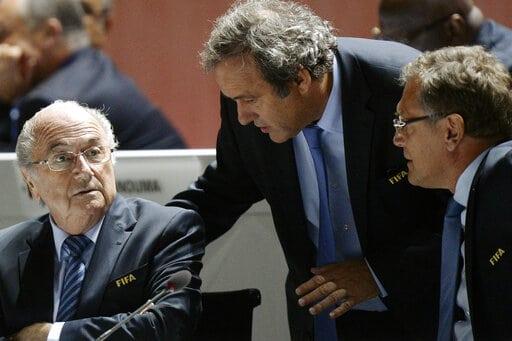 Joseph Blatter y Michel Platini van a juicio en junio ante corte suiza
