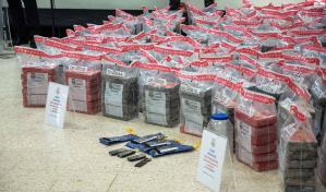 Autoridades decomisan 1.6 toneladas de cocaína en la provincia Peravia