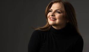 Tania Báez: "Soy apasionada al 100 %"