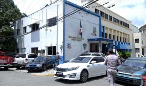 Detenidos en cuartel de Moca golpean a compañeros de celda acusado de violación sexual 