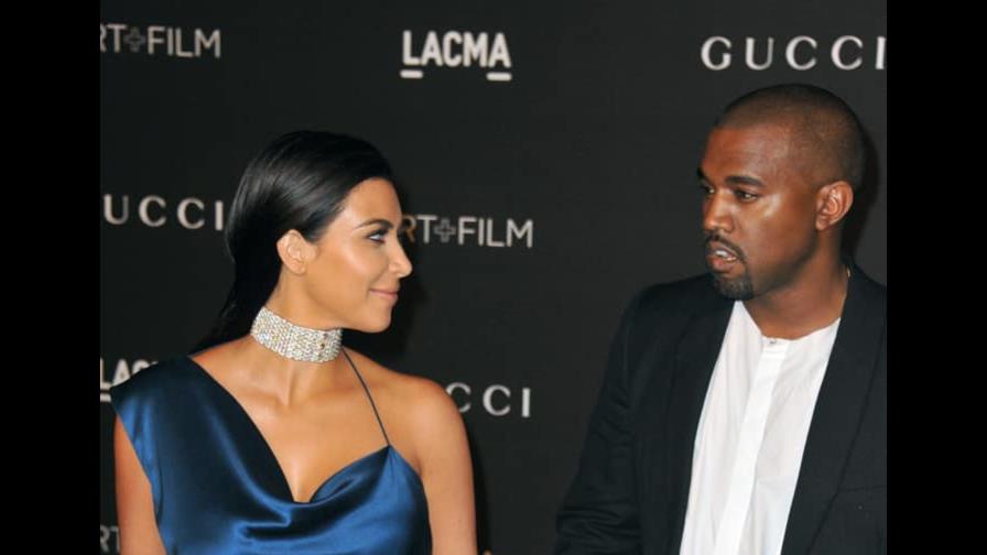 Kim Kardashian y Kanye West son vistos juntos Kim Kardashian y Kanye West son vistos juntos