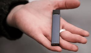 Firma de vapeadores Juul acuerda el pago de USD 22.5 millones por demanda en EEUU