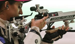 Buscan a sospechoso en muerte de la madre de atleta olímpica puertorriqueña