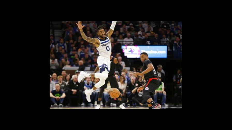 Edwards y Russell guían a Wolves ante Clippers en pobre partido de Towns