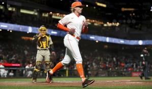 Alyssa Nakken hace historia en la MLB y Gigantes arrollan a Padres