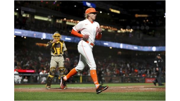 Alyssa Nakken hace historia en la MLB y Gigantes arrollan a Padres