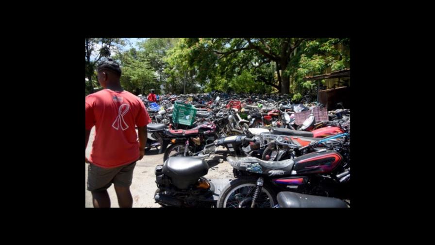 Digesett agiliza entrega de los vehículos retenidos en Santiago Digesett agiliza entrega de los vehículos retenidos en Santiago