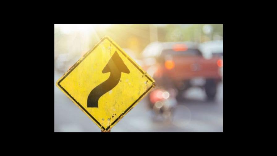 Denuncian falta de señalización en la carretera Hato Mayor-San Pedro de Macorís