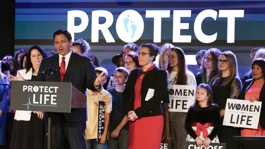 La restrictiva ley antiaborto de Florida concita fuertes adhesiones y rechazo La restrictiva ley antiaborto de Florida concita fuertes adhesiones y rechazo