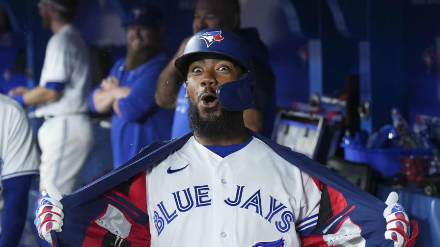 Teoscar Hernández es colocado en lista de lesionados