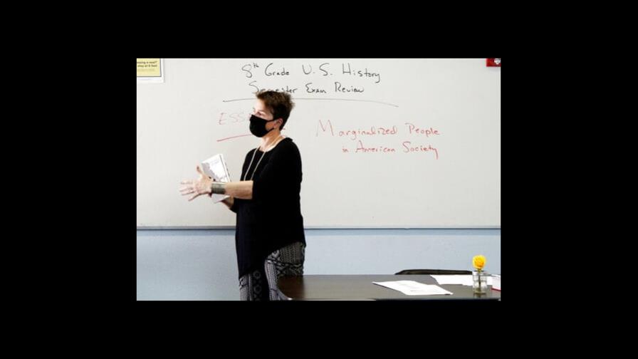 EEUU divido por temas de racismo y sexualidad en escuelas