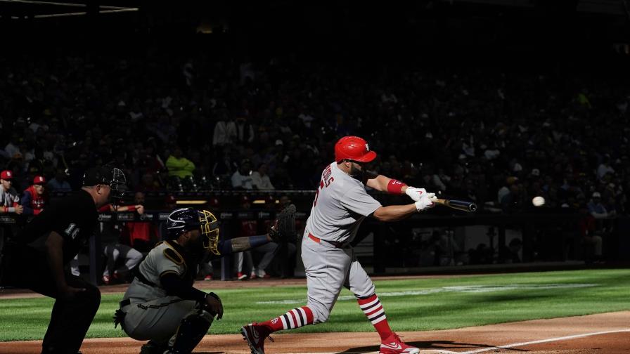 Albert Pujols se pone a 10 hits del puesto 11 de todos los tiempos ; Cardenales caen