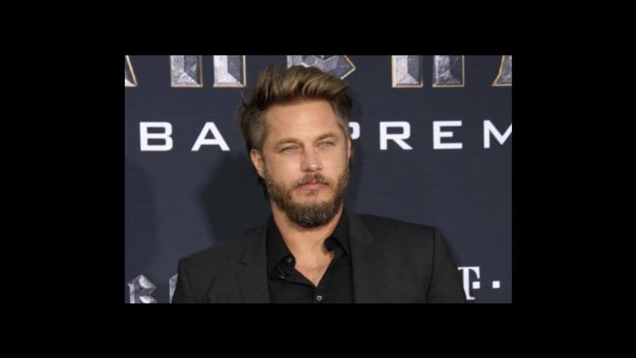 Ragnar de Vikings probó el mate. ¡Mira su reacción! Ragnar de Vikings probó el mate. ¡Mira su reacción!