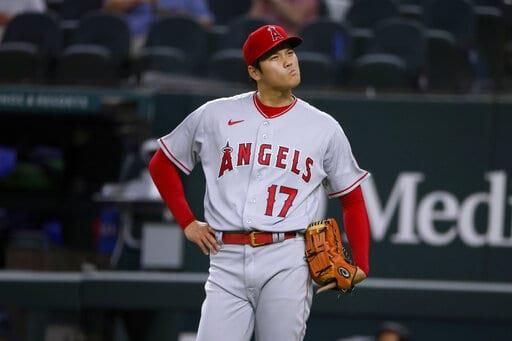 Heim remolca 5 ante Ohtani y los Rangers aplastan a Angelinos