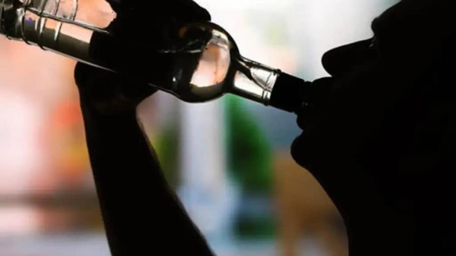 Fallecen dos haitianos por bebidas alcohólicas adulteradas en Montecristi