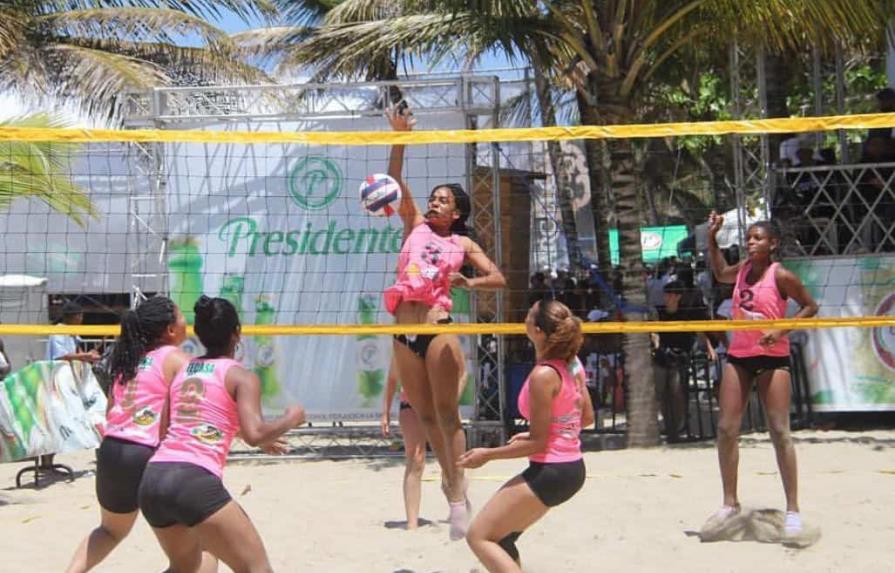 Las Primas y Cabarete triunfan en torneo voleibol playero Puerto Plata