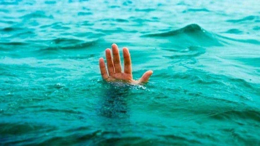 Joven de 18 años muere ahogado en playa de Puerto Plata Joven de 18 años muere ahogado en playa de Puerto Plata