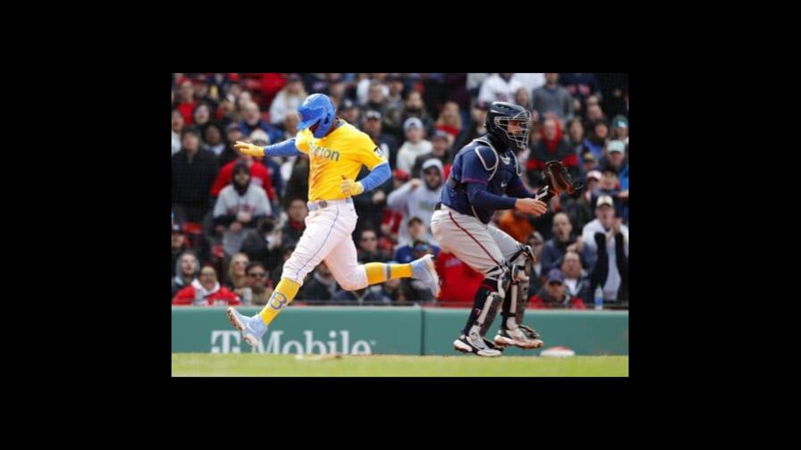 Devers de 4-2 y los Medias Rojas vencen a Mellizos en buena actuación de Wacha Devers de 4-2 y los Medias Rojas vencen a Mellizos en buena actuación de Wacha