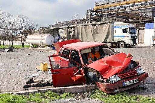 Rusia estrecha el cerco en Mariúpol y golpea a la vez otras ciudades